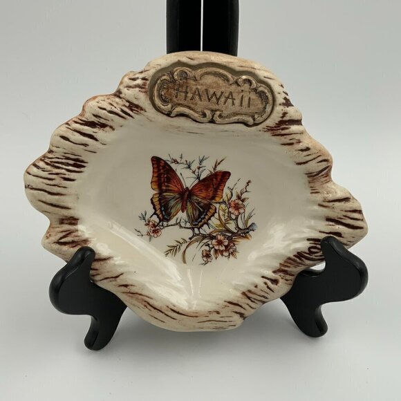 Treasure Craft Other - Treasure Craft Hawaii Souvenir Floral Butterfly Design Tray Ashtray Trinket USA